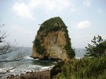寝待の立神岩
